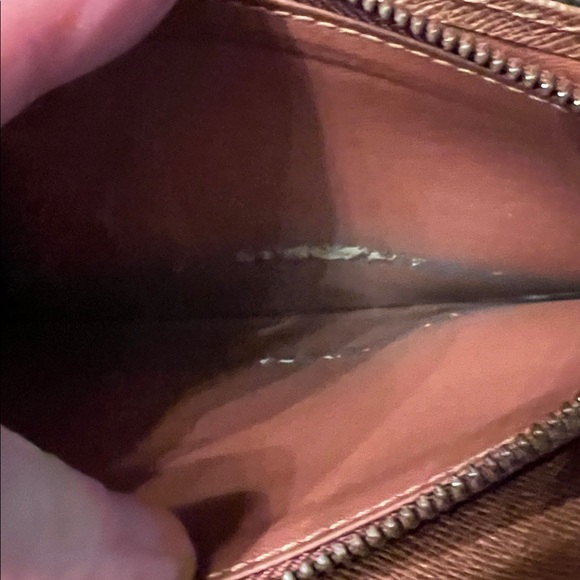 Louis Vuitton Brown Monogram Wallet
Good used condition. Lots of use left - Picture 12 of 16